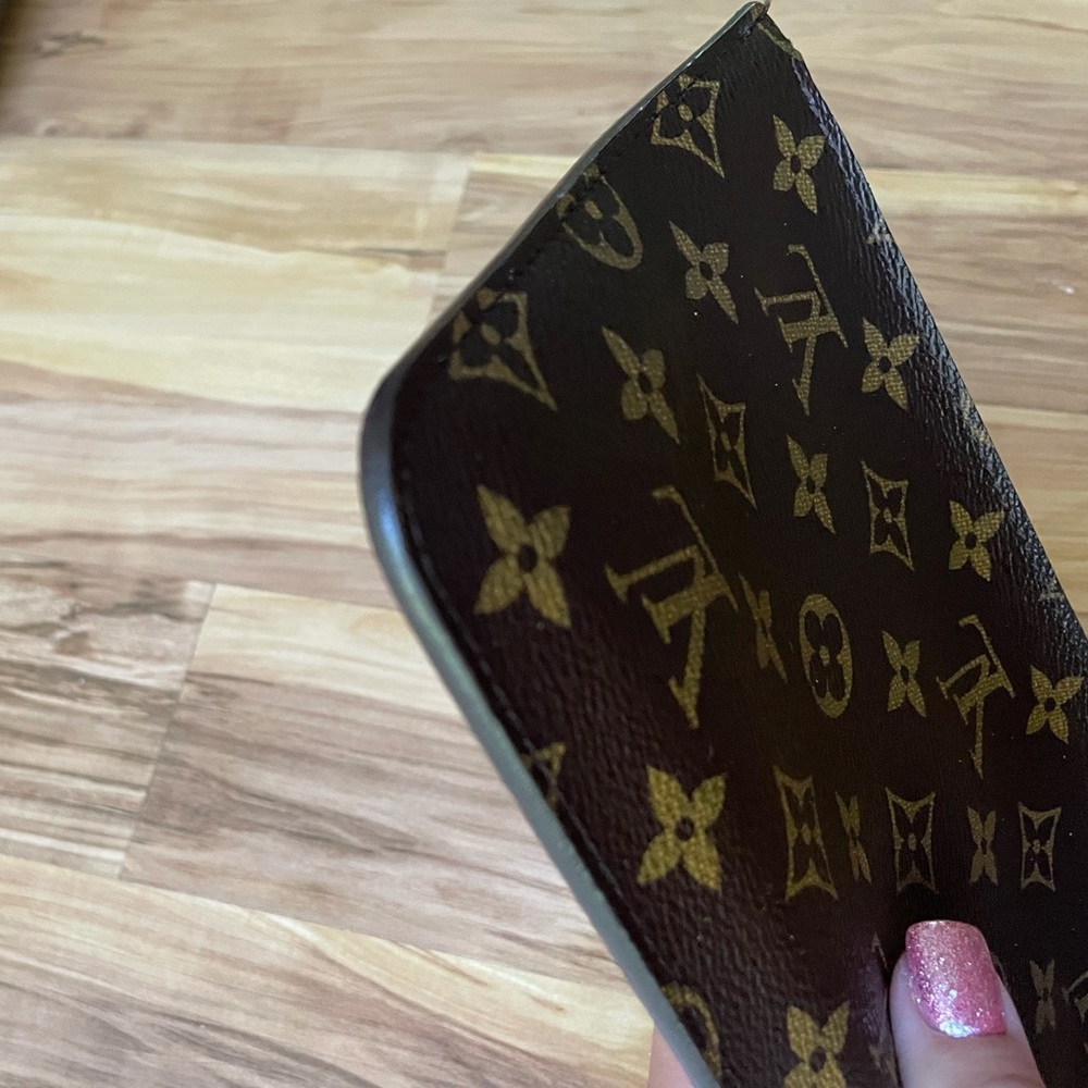 Authentic Louis Vuitton Neverfull MM With Pouch - Picture 12 of 16